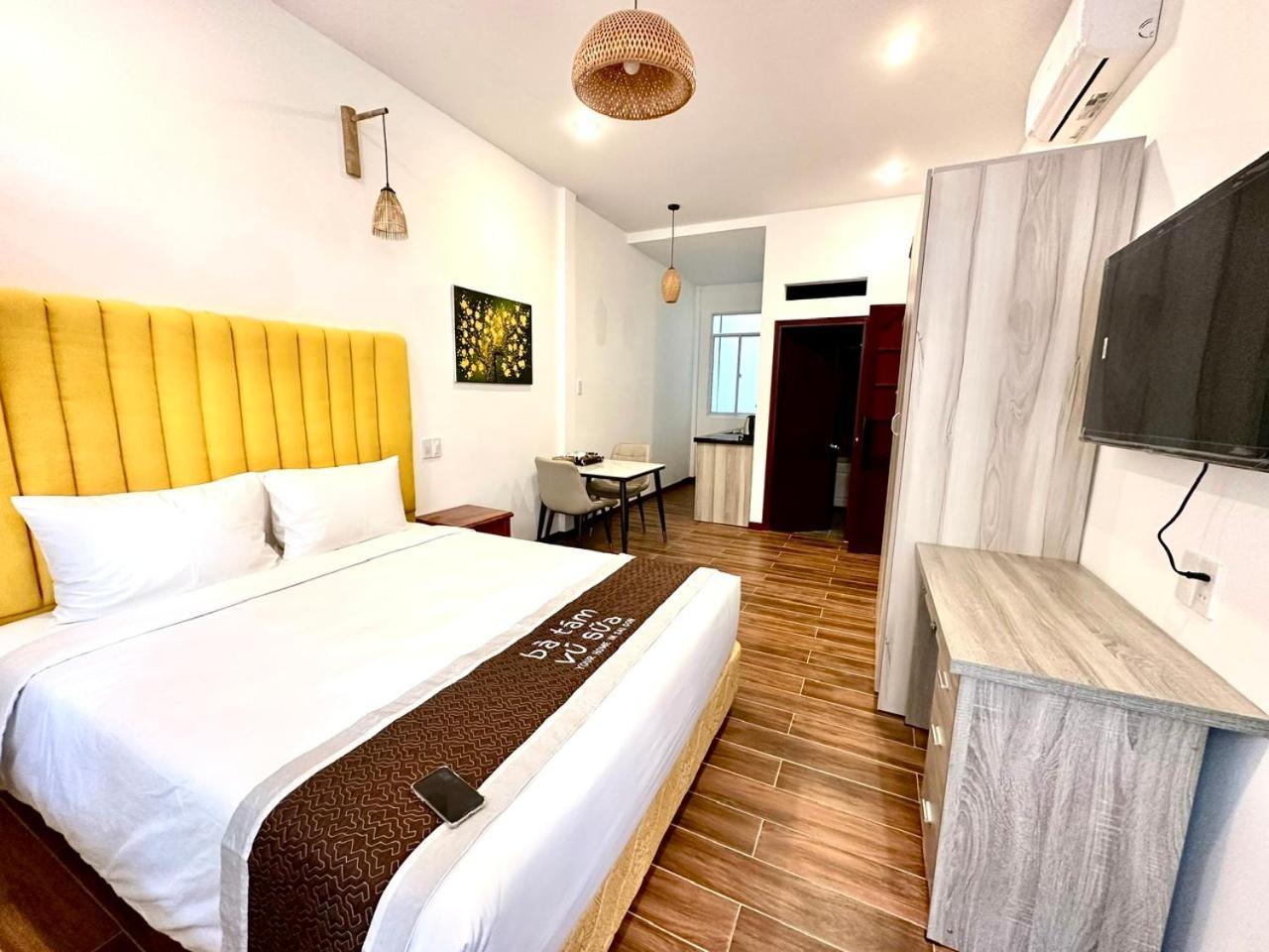 הו צ'י מין סיטי Ba Tam Vu Sua Homestay מראה חיצוני תמונה