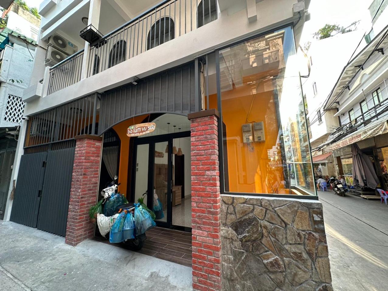 הו צ'י מין סיטי Ba Tam Vu Sua Homestay מראה חיצוני תמונה